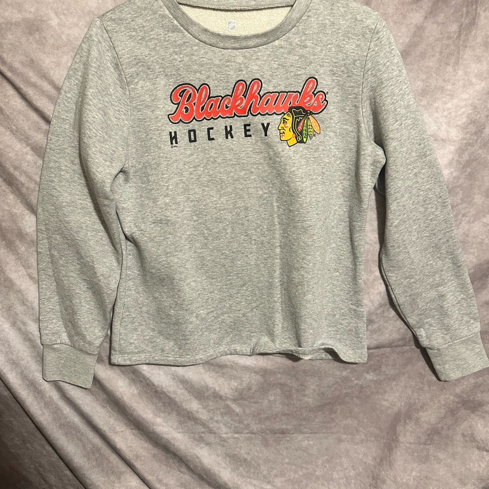 Fanatics Women's Blackhawks Hockey Sweatshirt